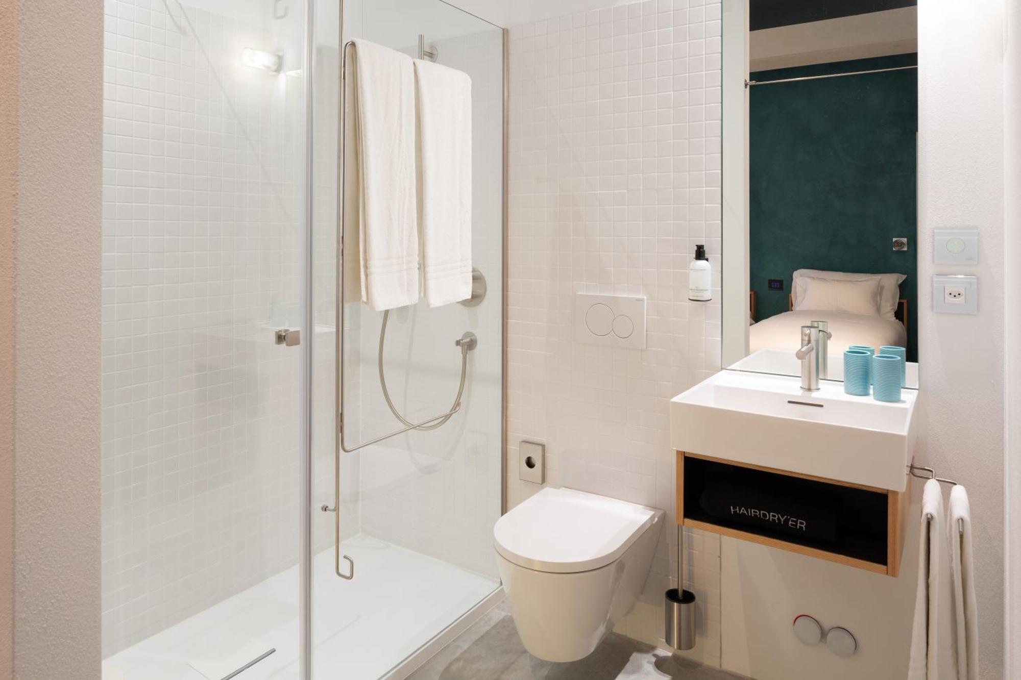 Riva Rooms & Studios - Check-In 24Hr Minusio Экстерьер фото